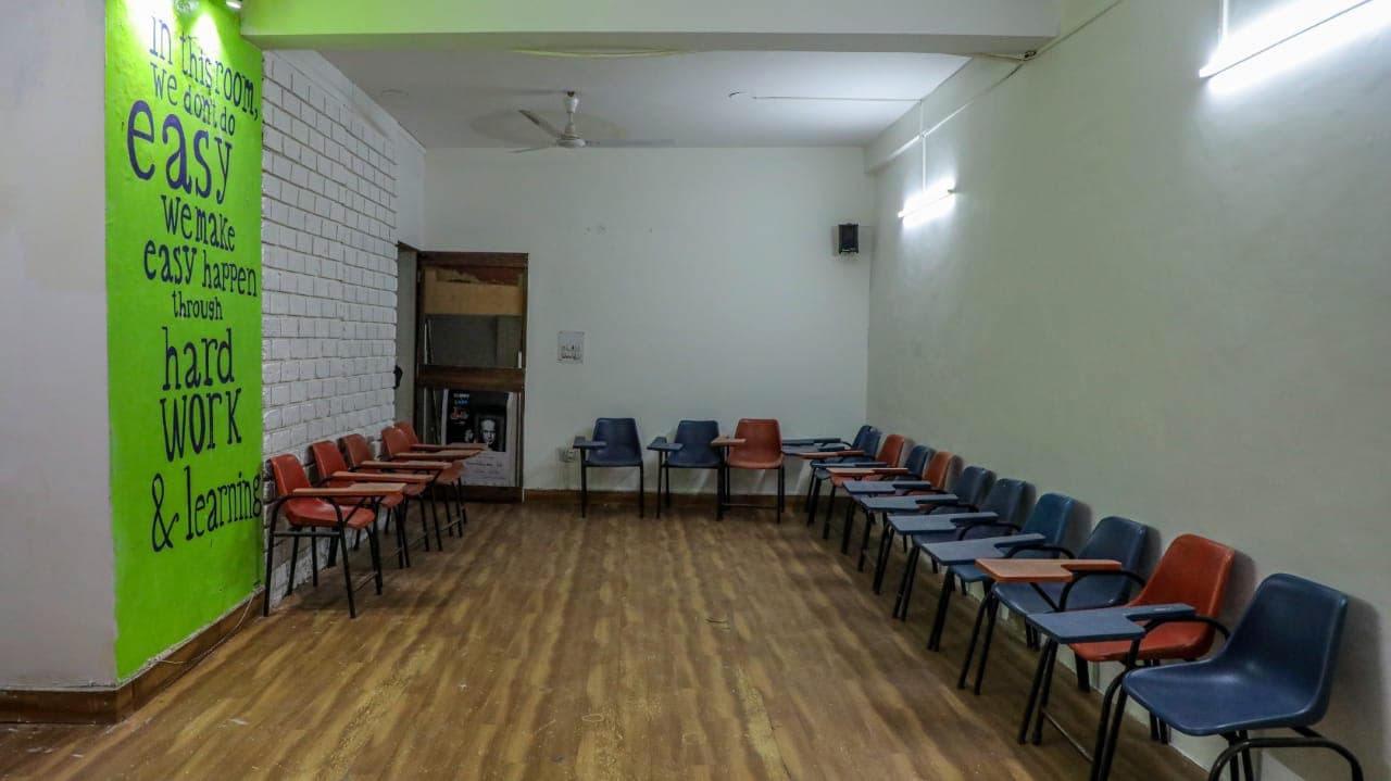 TakeOne School of Mass Communication New Delhi Infrastructure photo 11